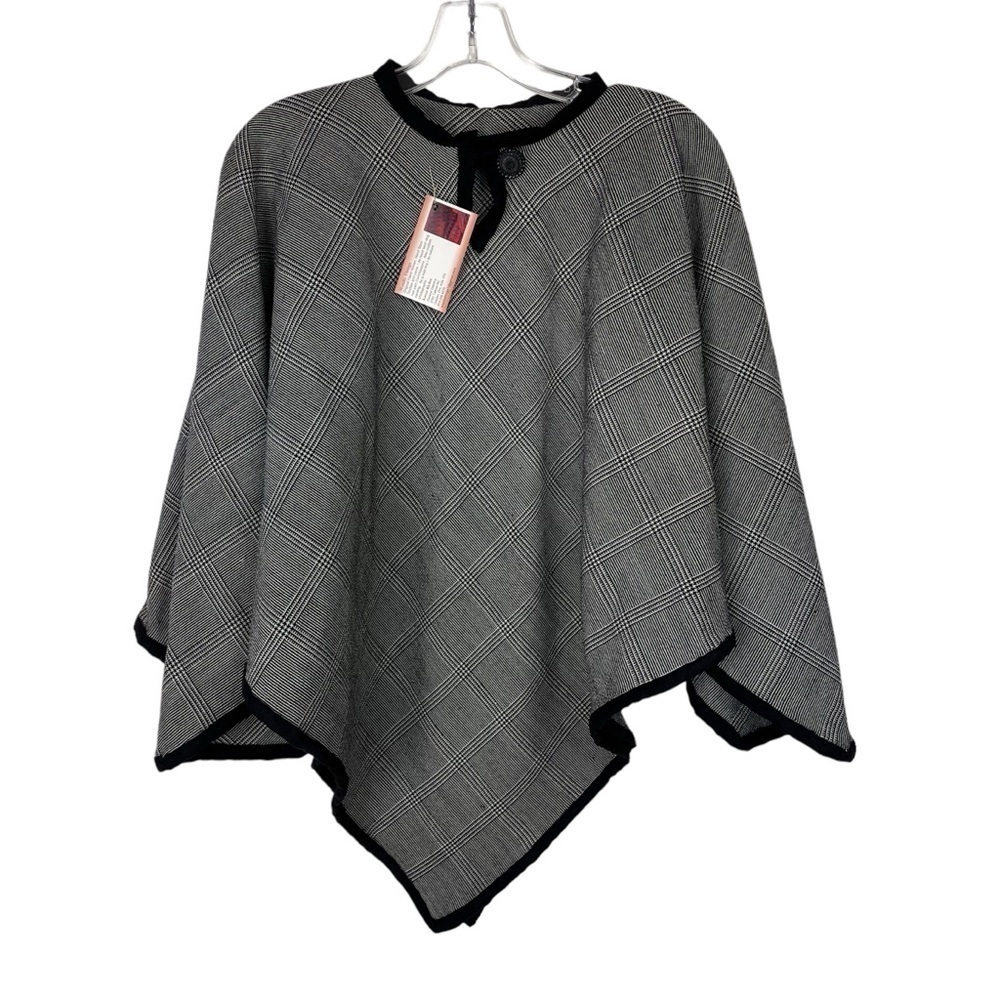 NWT Hand Woven 100% Merino Yarn with Ultra Suede Trim Poncho